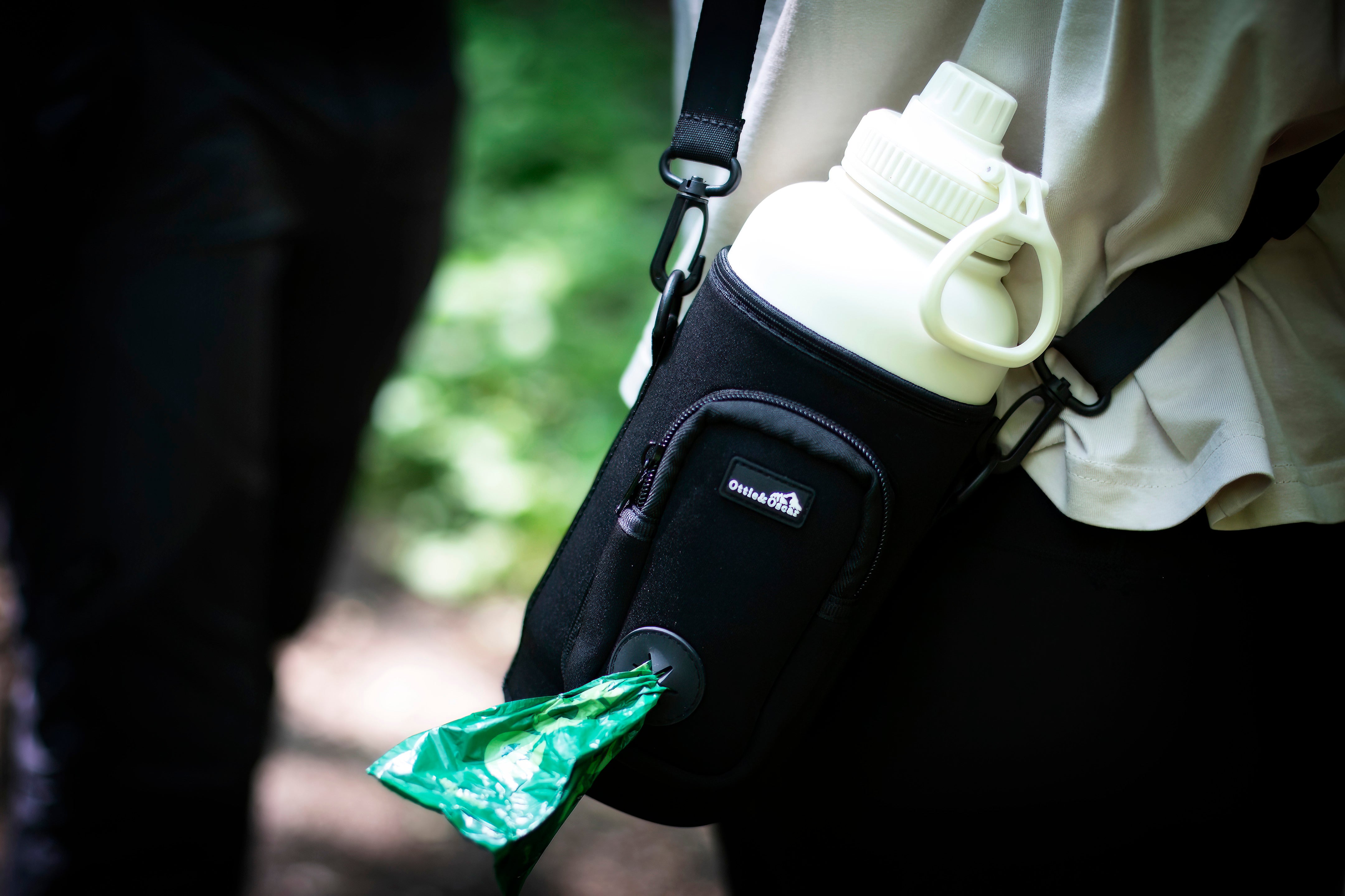 3-in-1 Dog Hydration Bottle & Buddy Bag - White